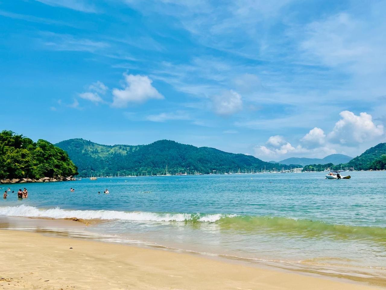 - Grande - 260m Da * Ubatuba